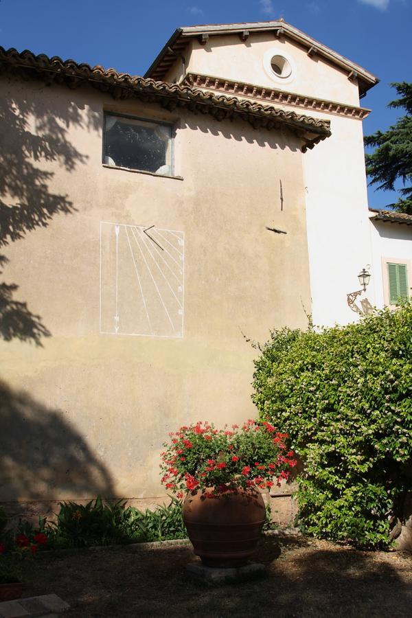 Villa Del Cardinale Сполето Екстериор снимка